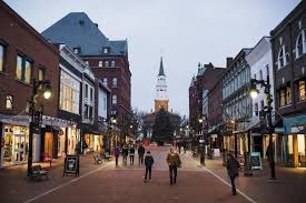 Where Can I Watch, Bet the Super Bowl Online From Burlington VT