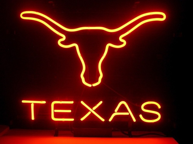 Can I Bet on NFL Games Online From Texas?