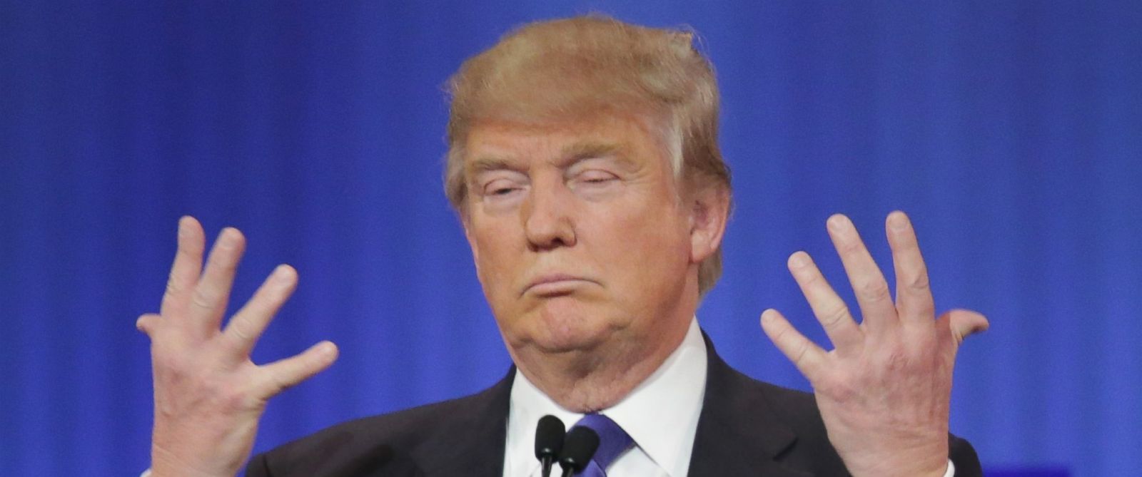 Hillary Clinton Mentioning Trump’s ‘Tiny Hands’ at Debate Odds