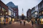 Where Can I Watch, Bet the Super Bowl Online From Burlington VT
